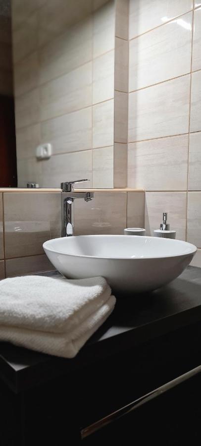 Hillside Garden Apartman Apartment Zalakaros Bagian luar foto